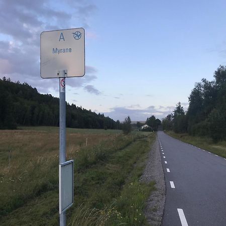 Charmigt Aeldre Hus, Laddbox 22 Kw, 5 Bil-Minuter Till Bad Strömstad Kültér fotó