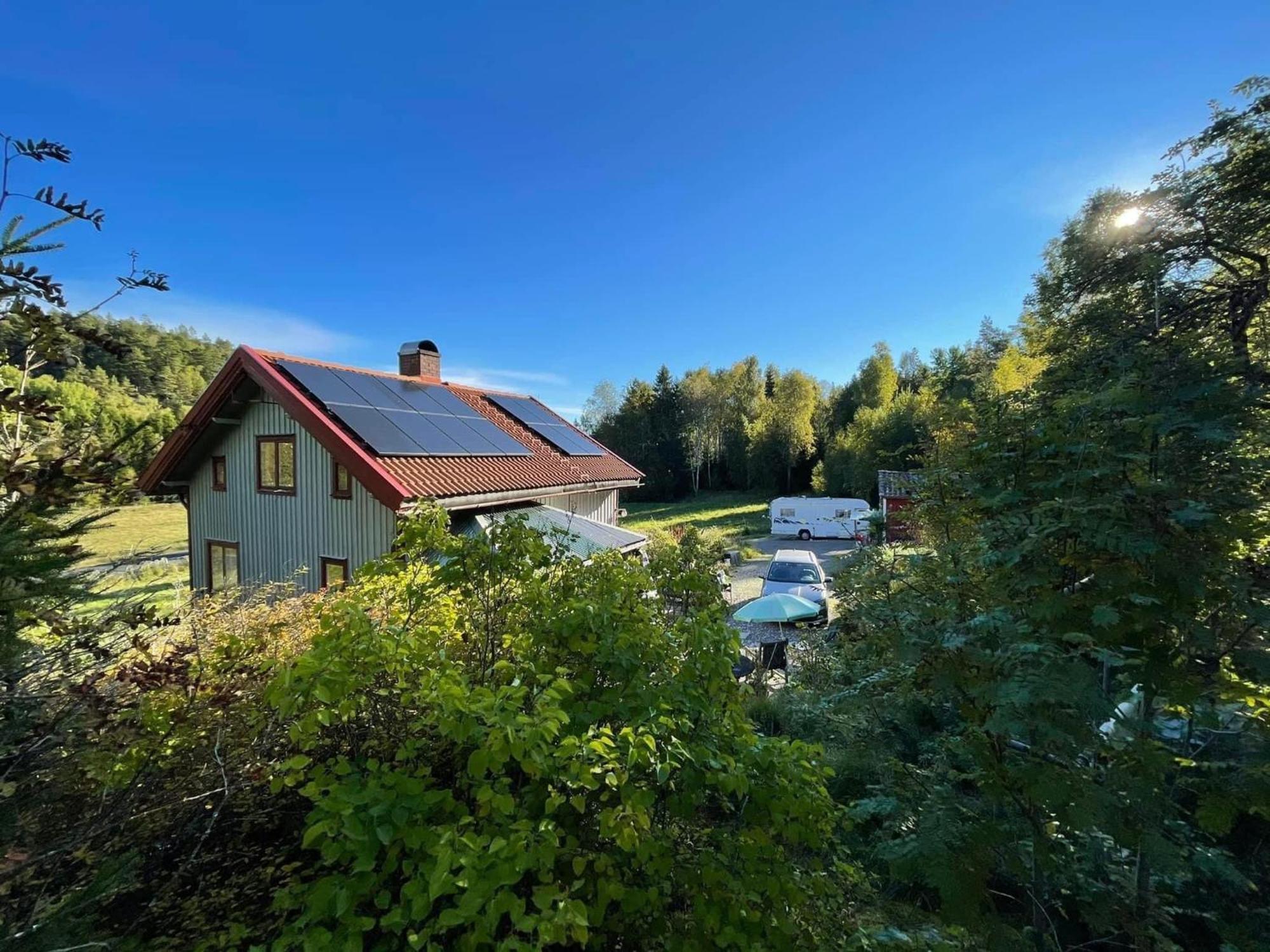 Charmigt Aeldre Hus, Laddbox 22 Kw, 5 Bil-Minuter Till Bad Strömstad Kültér fotó